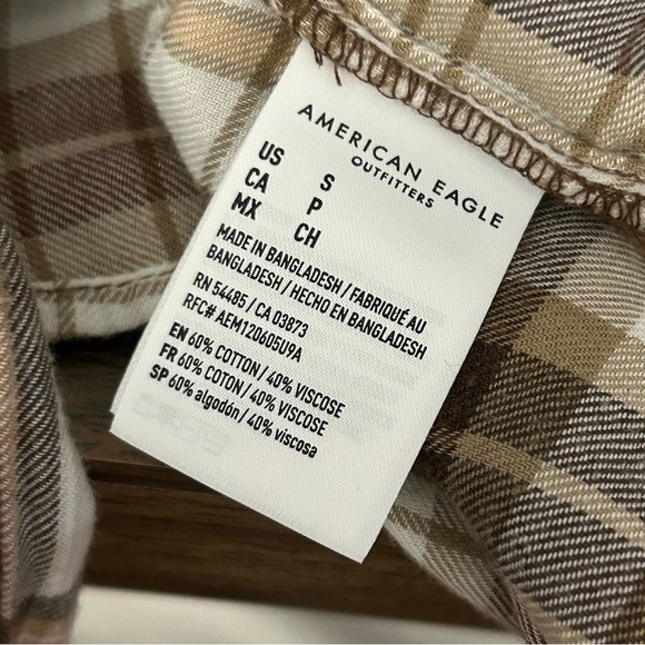 💕AE Brown Plaid women patchwork cropped Shirt S - Picture 6 of 10